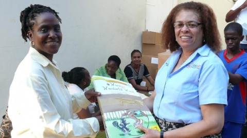 Education Ministry Distributes Literacy Books To 800 Schools
