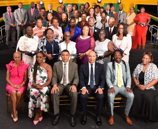 Outstanding Educators Receive PM’s Medal of Appreciation
